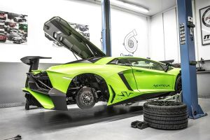 Στο δυναμομέτρο βελτιωμένη Lamborghini Aventador SV (+video)