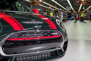 To MINI έφτασε τα 3 εκατομμύρια οχήματα στην Οξφόρδη