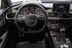 Τουμπανιασμένο Audi S7 με 700 ίππους, στα χρώματα του πολέμου