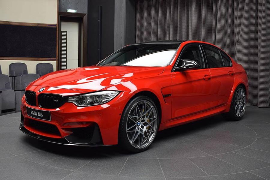 BMW M3 με 450 PS, χρώμα Ferrari Red και carbon body kit