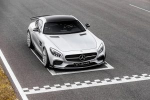 Τρομακτική Mercedes-AMG GT με 330 χλμ./ώρα τελική