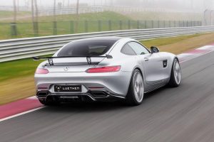 Τρομακτική Mercedes-AMG GT με 330 χλμ./ώρα τελική