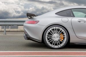 Τρομακτική Mercedes-AMG GT με 330 χλμ./ώρα τελική