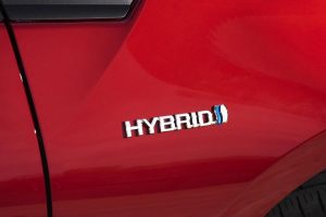 Η Toyota πάει για ρεκόρ πωλήσεων υβριδικών στην Ευρώπη!