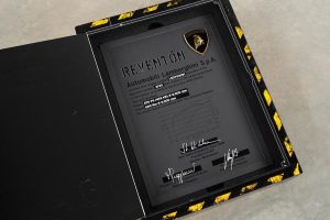 Σε δημοπρασία μία από τις 20 Lamborghini Reventon