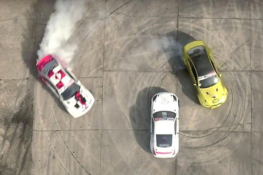 Ψυχροπολεμικό drift με BMW και Nissan
