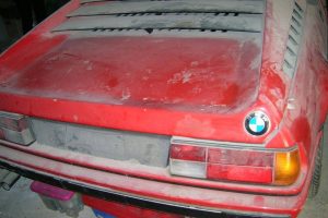 BMW M1 βρέθηκε ξεχασμένη σε γκαράζ μετά από 34 χρόνια!