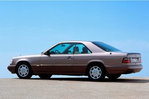 30 χρόνια Mercedes-Benz C 124