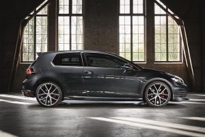 O Oettinger βελτιώνει τα VW Golf GTI, GTD και R (+video)