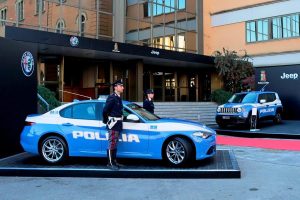 H Alfa Romeo Giulia Veloce στο πλευρό του νόμου