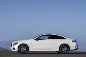 Νέα σπορ και στιλάτη Mercedes E-Class Coupe (+video)