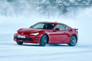 Ευρωπαϊκό λανσάρισμα Toyota GT86 με… ιστορική συνοδεία