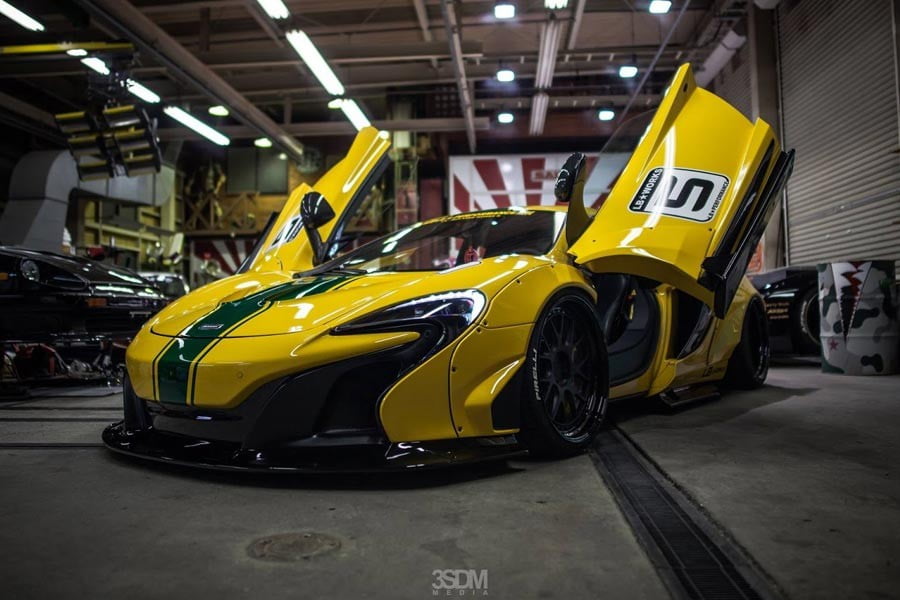 Δεν υπάρχει πιο… «κακιά» McLaren από αυτή της Liberty Walk