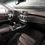 Νέο σπορ πισωκίνητο σεντάν Kia Stinger με έως 365 ίππους