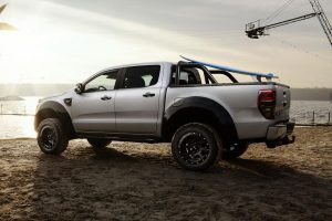 Πάρτε τα βουνά με αυτό το φτιαγμένο Ford Ranger