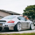 Μετατροπή "βιασμός" μιας Porsche Cayman