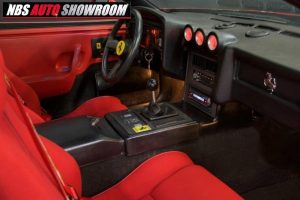 Ferrari F40 «μαϊμού» πωλείται για 12.200 ευρώ