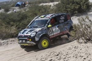 Το Fiat Panda τερμάτισε το Ράλι Ντακάρ