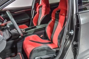 Οι πρώτες φωτογραφίες από το εσωτερικό του Civic Type R!