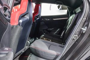 Οι πρώτες φωτογραφίες από το εσωτερικό του Civic Type R!
