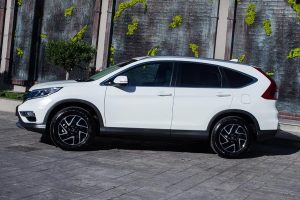 Οδηγούμε το Honda CR-V ντίζελ 1.6 i-DTEC 4WD 9AT