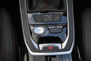 Δοκιμή Peugeot 308 GT ντίζελ 2.0 BlueΗDi 180 PS