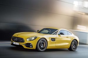 Ανανεωμένη Mercedes-AMG GT με περισσότερη δύναμη