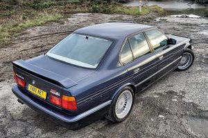 Στο σφυρί μία απίστευτη BMW Σειρά 5 Alpina Β10 BiTurbo