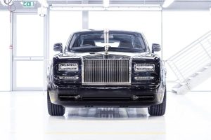 Μοναδική πολυτέλεια για την τελευταία Rolls-Royce Phantom