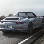 Με 450 ίππους η νέα Porsche 911 GTS!