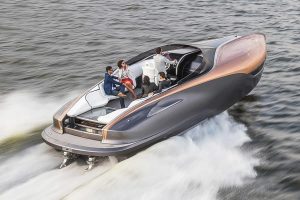 Ένα Lexus με 880 άλογα για τη θάλασσα (+video)