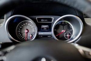 Το βενζινοκίνητο που… εξολόθρευσε ο Schwarzenegger (+video)