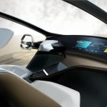 Τρελή, πρωτότυπη BMW με βιβλιοθήκη στο εσωτερικό της (+video)