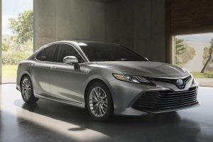 Νέο Toyota Camry με… άγριες διαθέσεις
