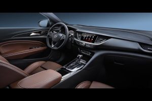 Τιμές εκκίνησης για το νέο Opel Insignia και πότε έρχεται