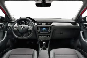 Νέο Skoda Rapid για πρώτη φορά και με 1.000άρη turbo