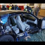 Διαμελισμός νέας Porsche Panamera προκαλεί... πόνο