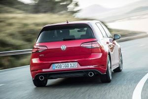 Οι επιδόσεις του ανανεωμένου VW Golf GTI
