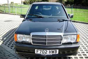 Mercedes-Benz 190E ή καινούργια C-Class