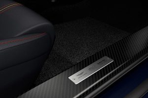 Νέες Aston Martin στα χρώματα της Red Bull