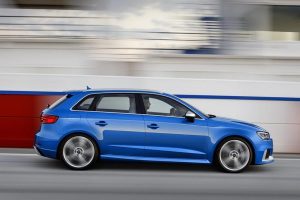 Νέο κορυφαίο Audi RS 3 Sportback με 400 ίππους (+video)