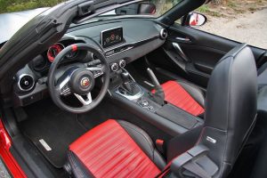 Δοκιμή Abarth 124 Spider 170 hp AT