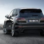 Νέα Porsche Cayenne S Platinum για περισσότερη πολυτέλεια