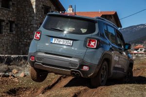 Νέες εκδόσεις Jeep Renegade σε βενζίνη και diesel