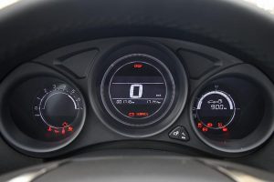 Δοκιμή Citroen C4 1.6 BlueHDi 120 S&S