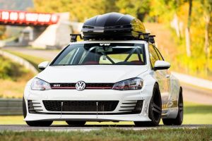 VW Golf GTI επέστρεψε τούμπανο από τον κόσμο των νεκρών…