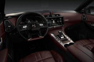 DS 7 Crossback – Υβριδικό με 300 άλογα