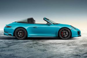 Η Porsche δημιουργεί μια μοναδική 911 Targa