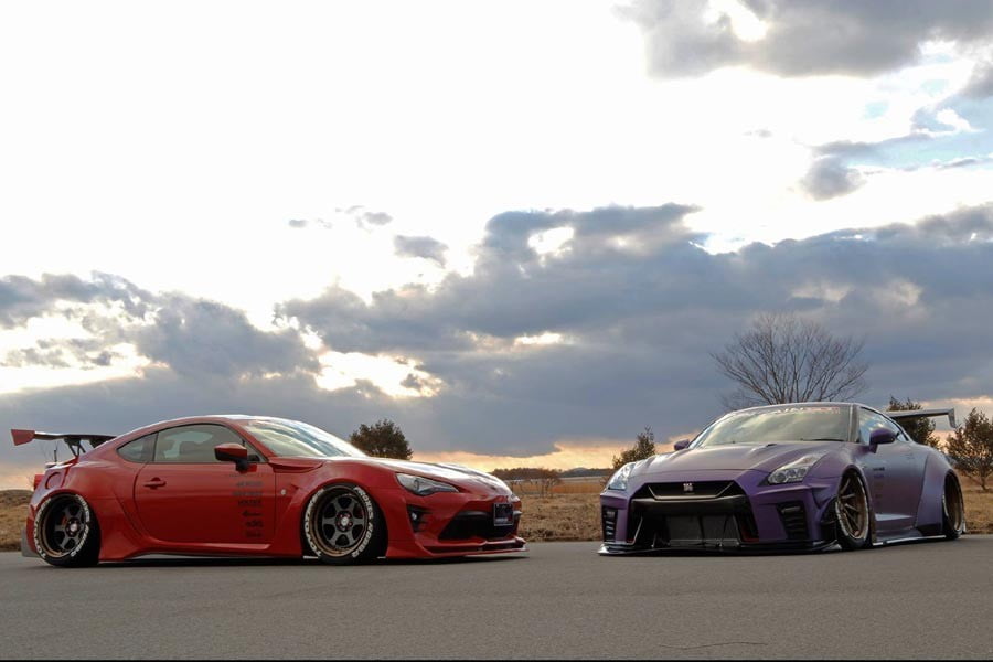 Ιαπωνική τρέλα με Toyota GT86 και Nissan GT-R (+videos)