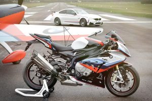 Το ασύλληπτο δώρο της BMW στους αγοραστές της M4 Magny Cours Edition